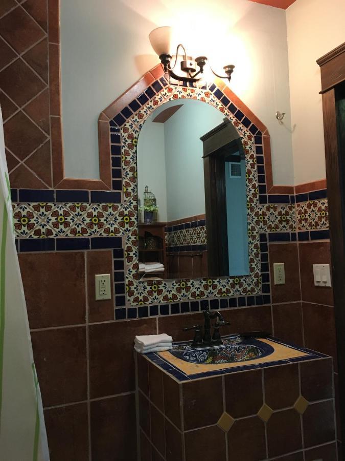 Heavenly Suite In Little Havana Free Parking Miami Exterior foto